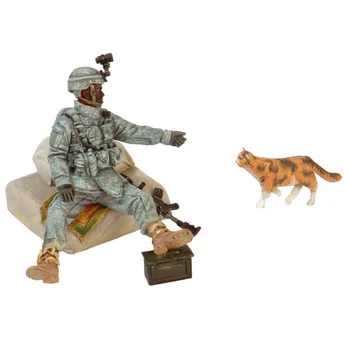 Наборы моделей фигурок из смолы в масштабе 1/35 Современная американская армия и миниатюрная статуэтка кошки в разобранном виде Неокрашенные игрушки Gk Diy